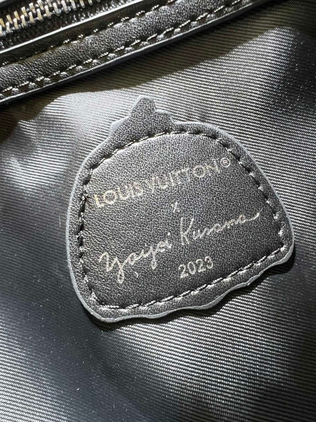 New Fashion L*V Handbag 1056 QA