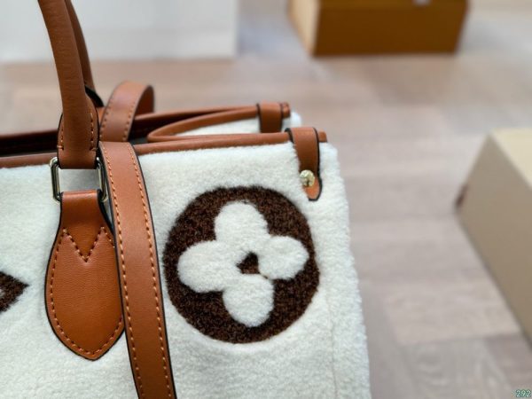 New Fashion LV Handbag L1219 QA