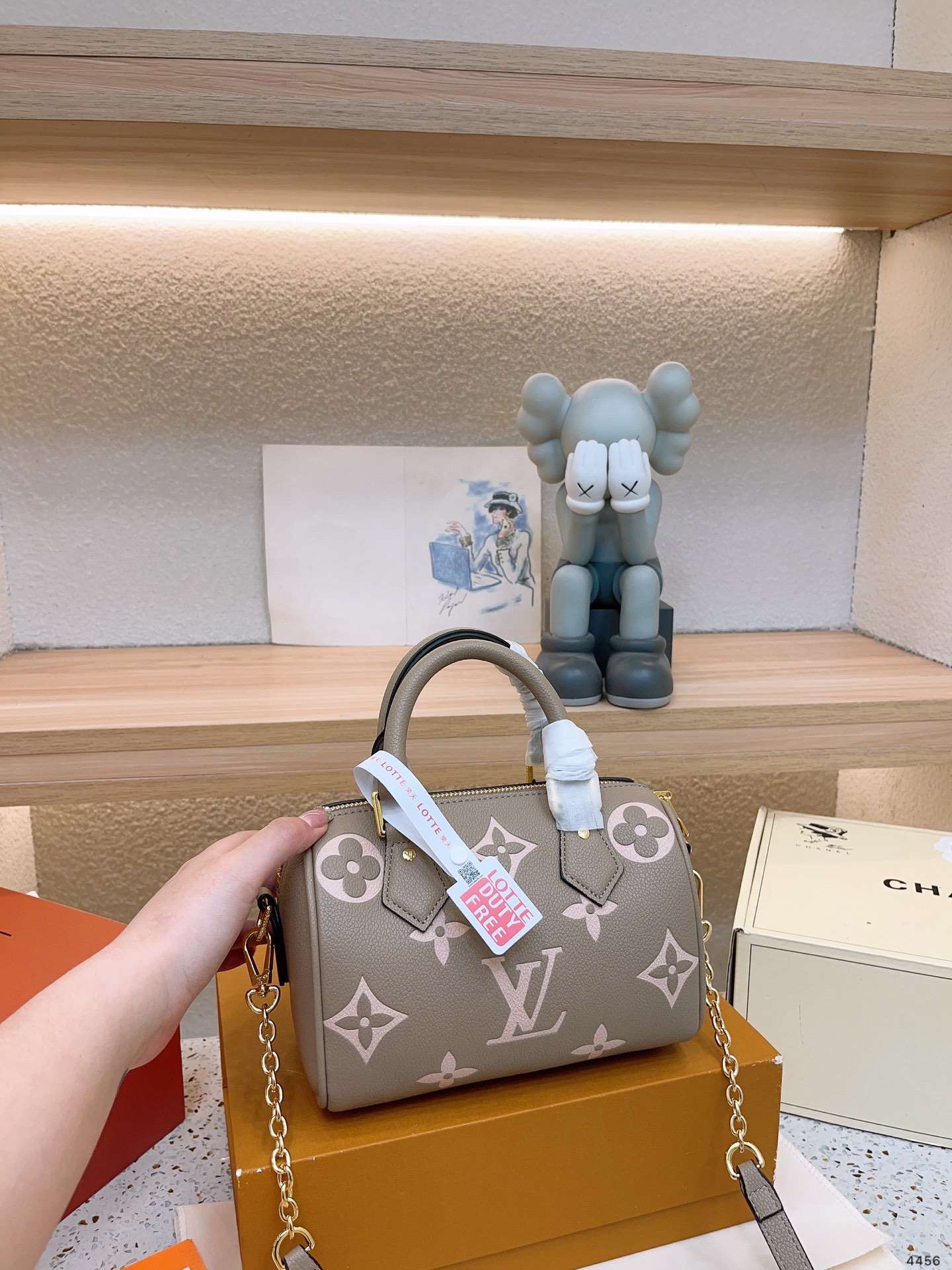 Modern Luxury Daily Bag L4449 FSC Modern Luxury Daily Bag L4449 FSC