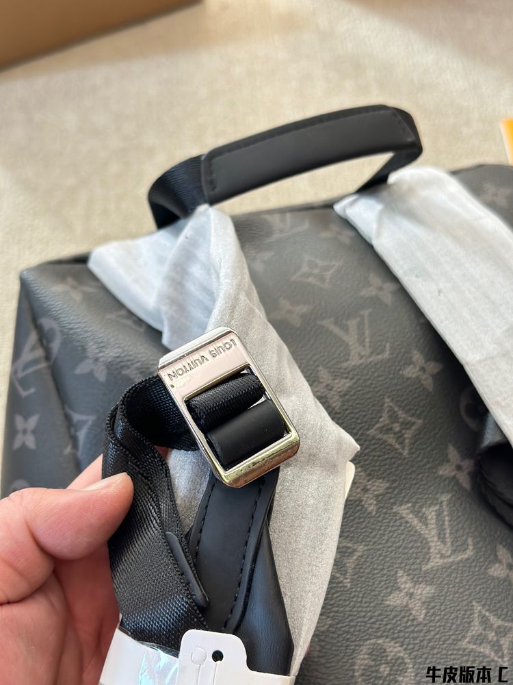 Modern Luxury Daily Bag L4868 FSC Modern Luxury Daily Bag L4868 FSC