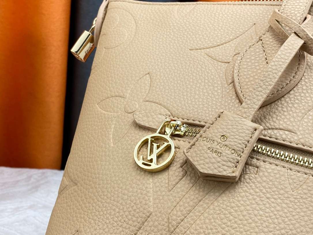 New Fashion L*V Handbag 981 QA New Fashion L*V Handbag 981 QA