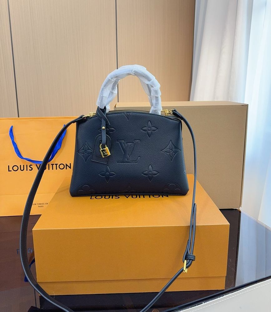 New Fashion LV Handbag L822 QA New Fashion LV Handbag L822 QA
