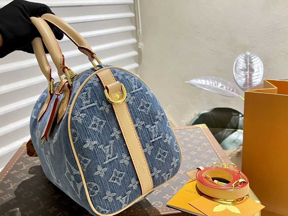 Modern Luxury Daily Bag L4877 FSC Modern Luxury Daily Bag L4877 FSC