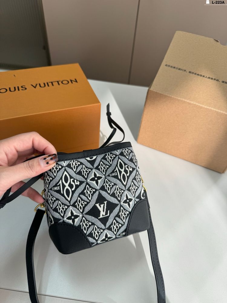 New Fashion LV Handbag L943 QA