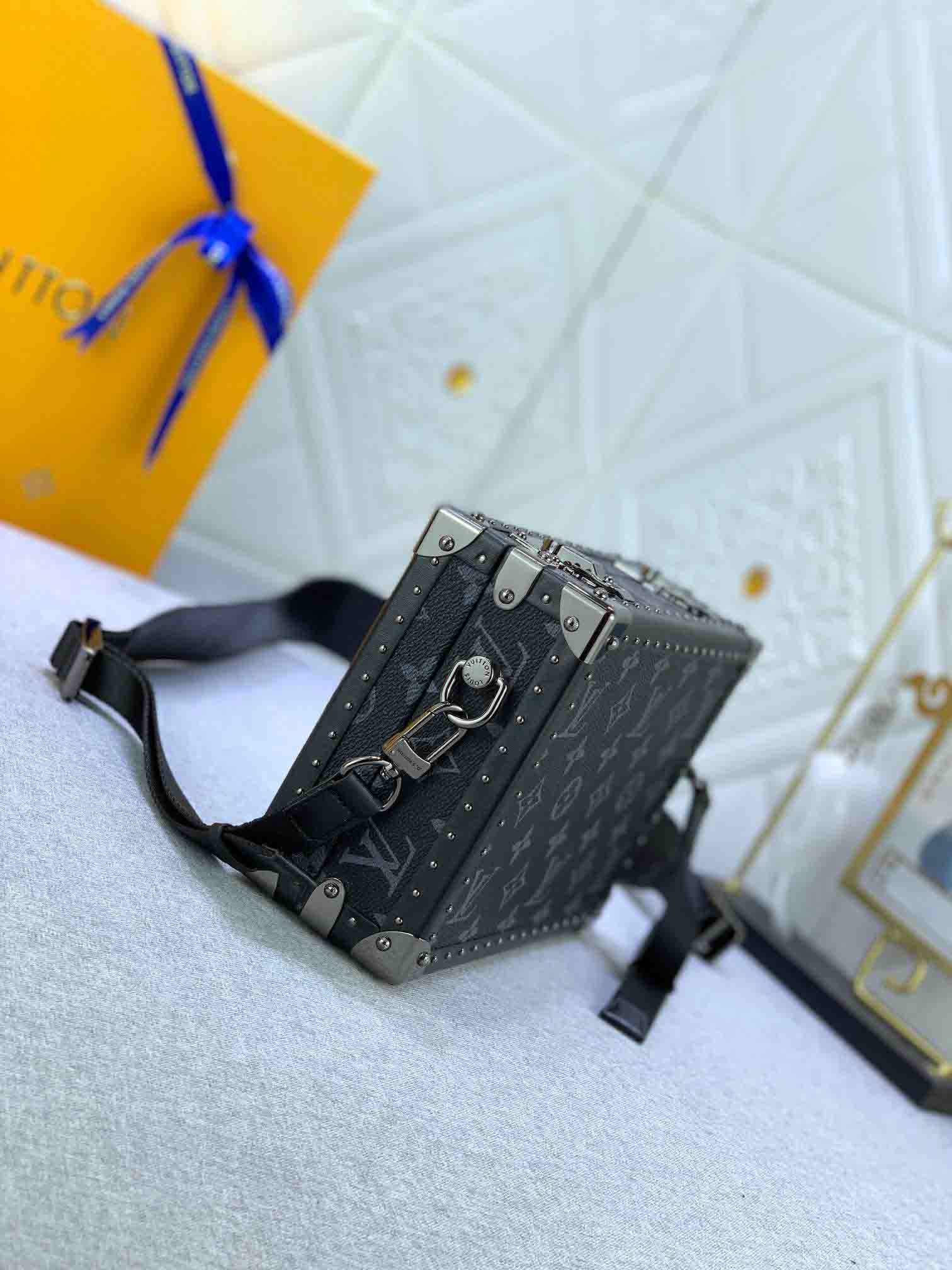 New Fashion L*V Handbag 927 QA