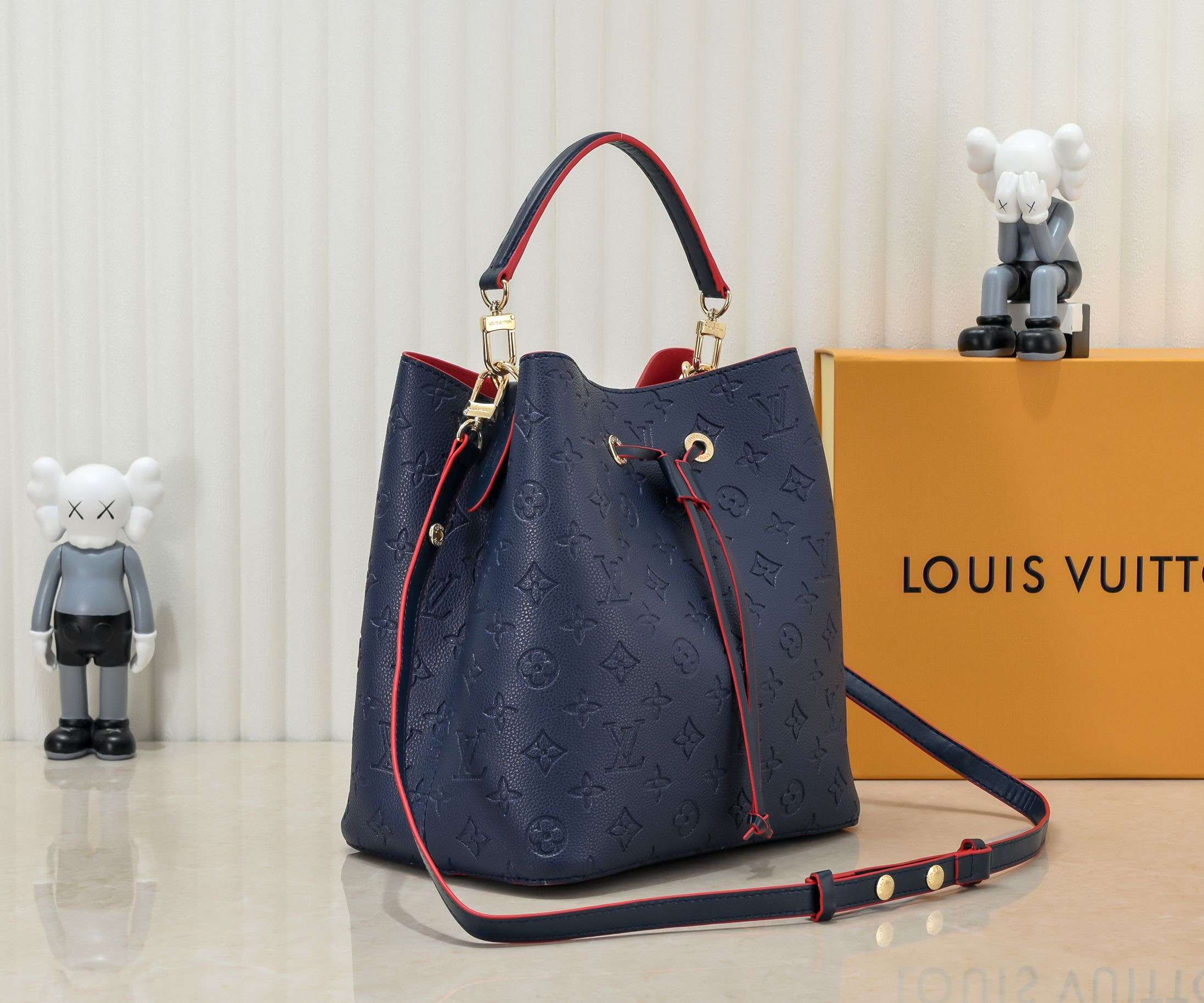 New Fashion L*V Handbag 998 QA