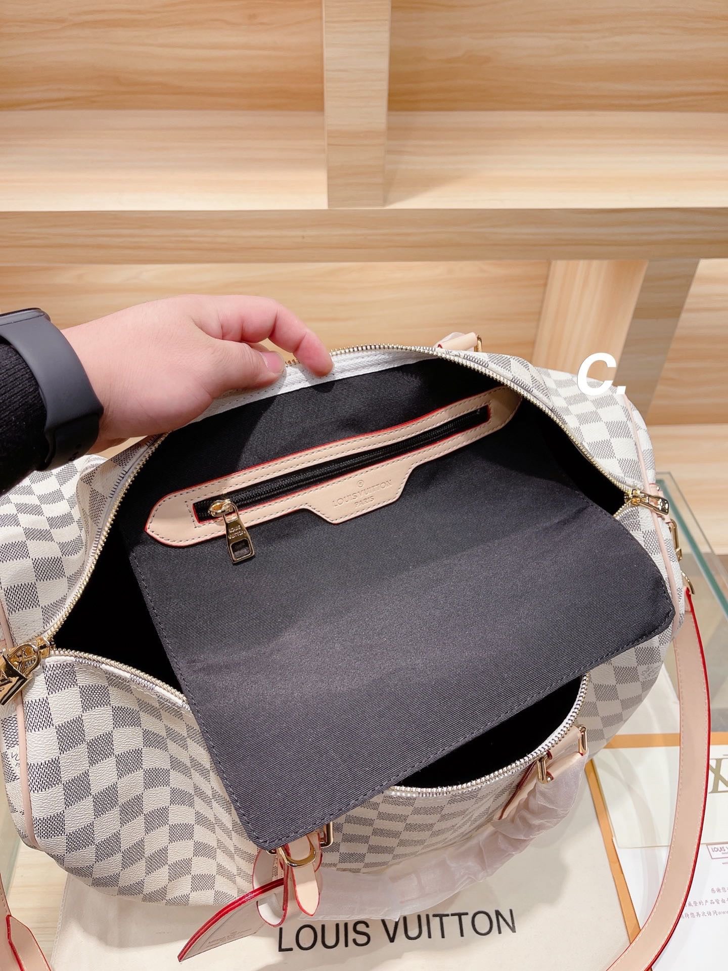 Modern Luxury Daily Bag L3304 FSC Modern Luxury Daily Bag L3304 FSC