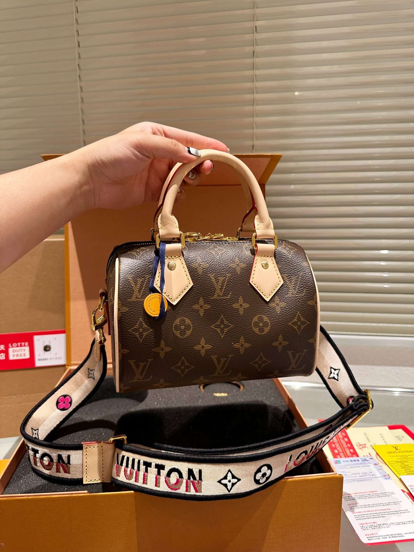 New Fashion Bag L4500 TEN New Fashion Bag L4500 TEN