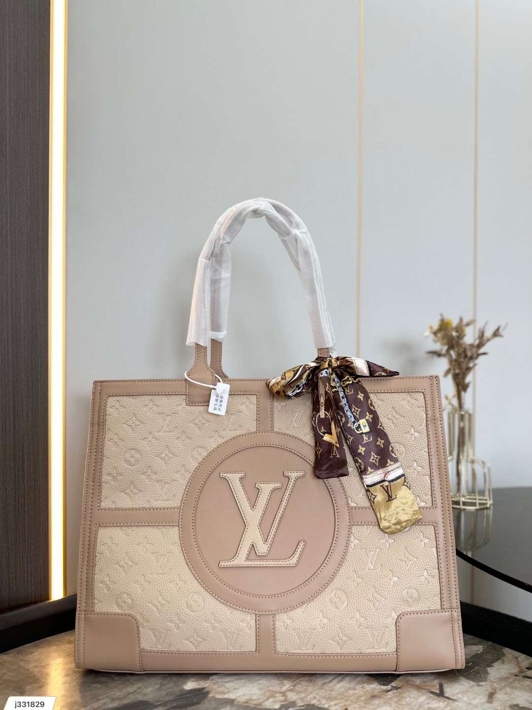 New Fashion LV Handbag L383 QA New Fashion LV Handbag L383 QA