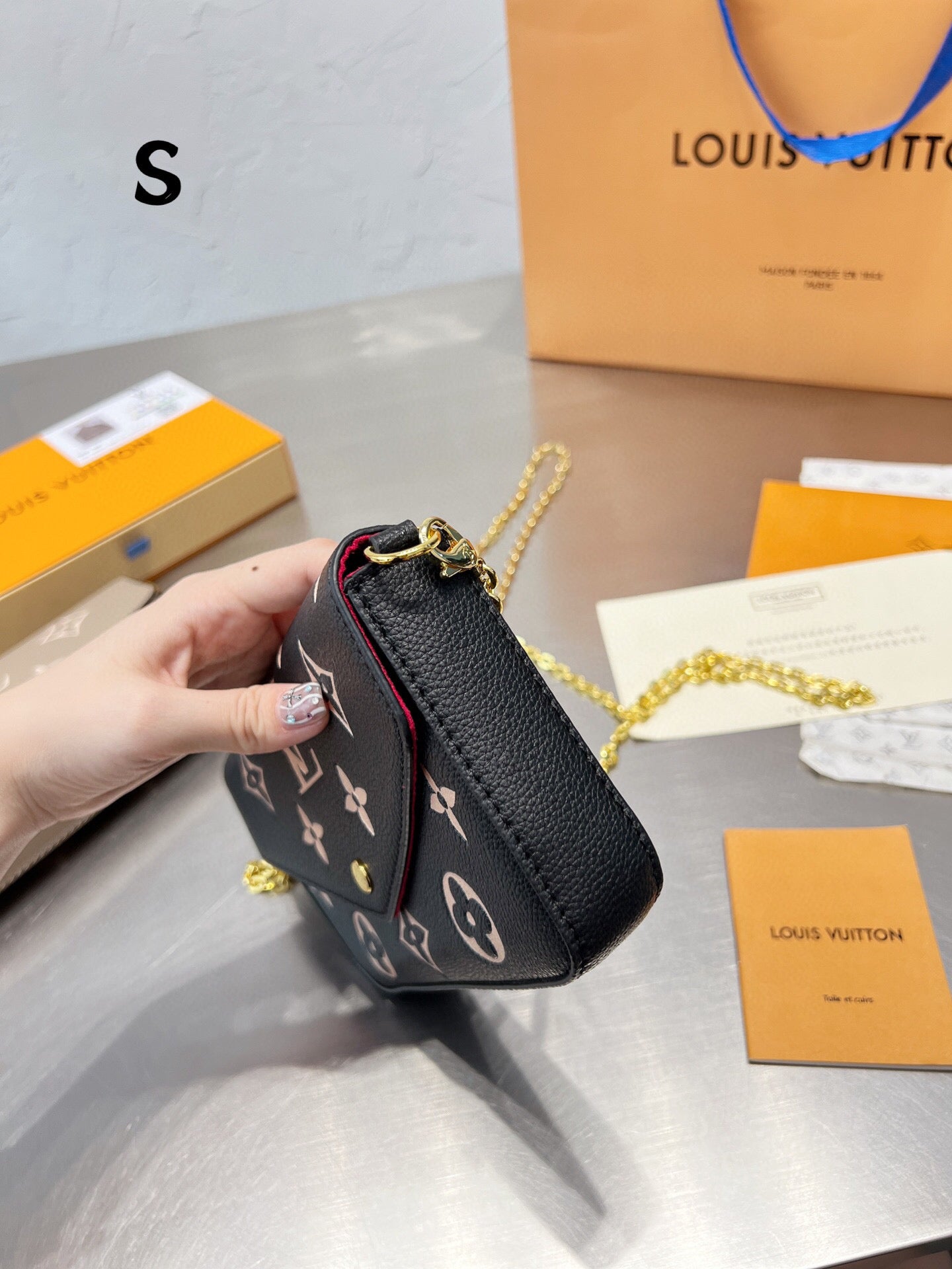 Modern Luxury Daily Bag L3339 FSC