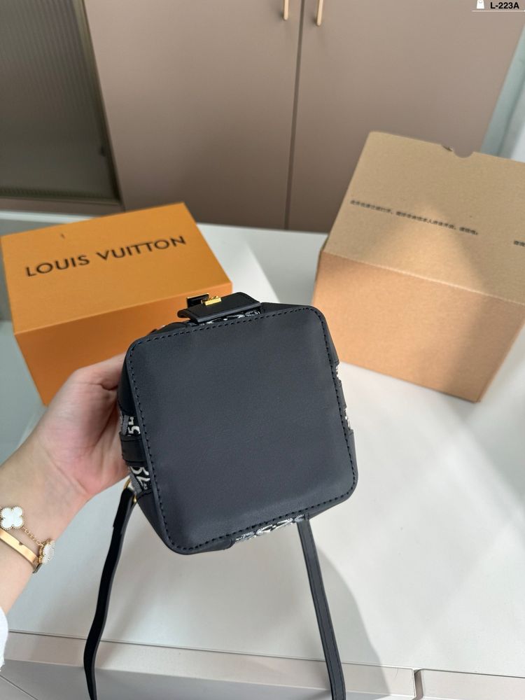 New Fashion LV Handbag L943 QA