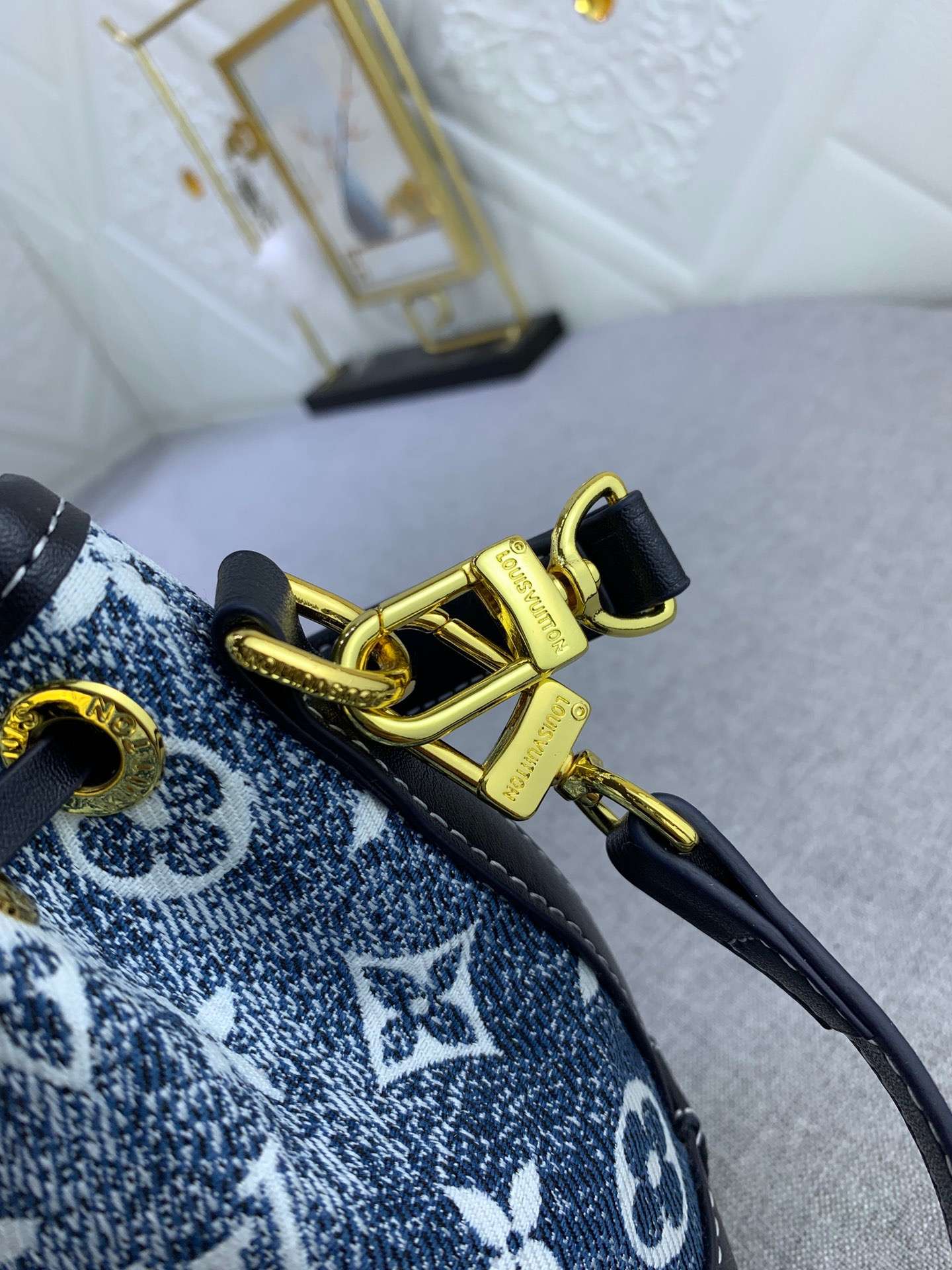 New Fashion L*V Handbag 988 QA New Fashion L*V Handbag 988 QA
