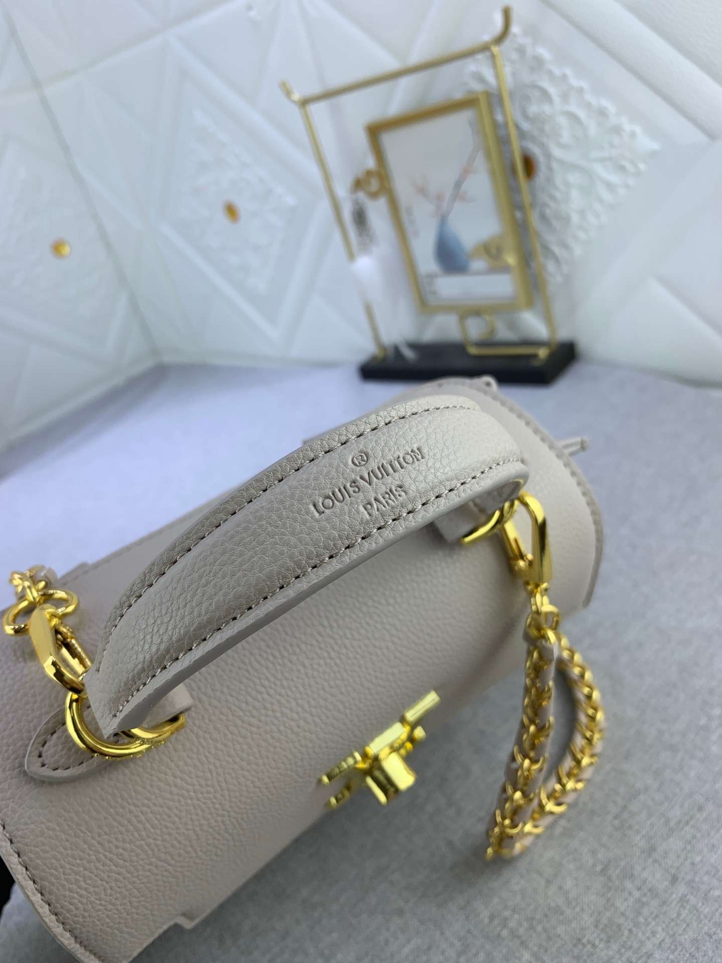 New Fashion L*V Handbag 975 QA
