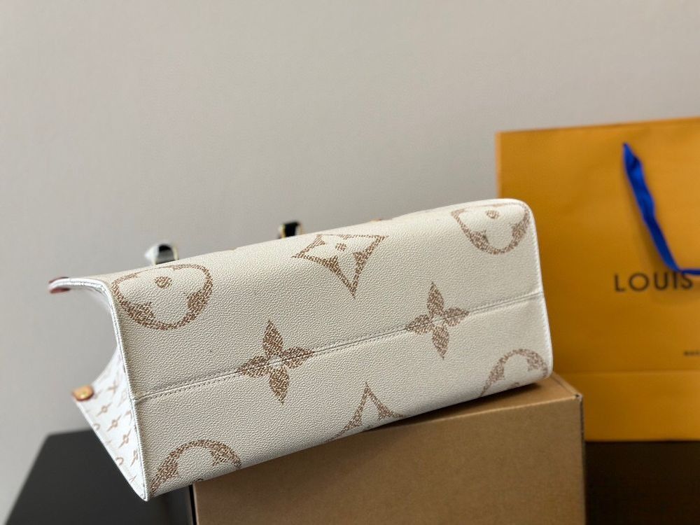 Modern Luxury Daily Bag L4876 FSC Modern Luxury Daily Bag L4876 FSC