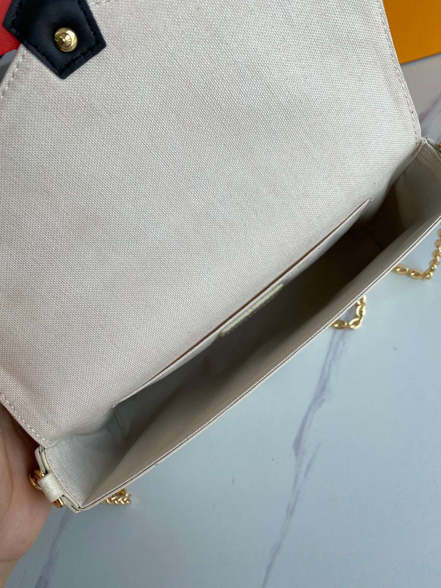 New Fashion L*V Handbag 1218 QA