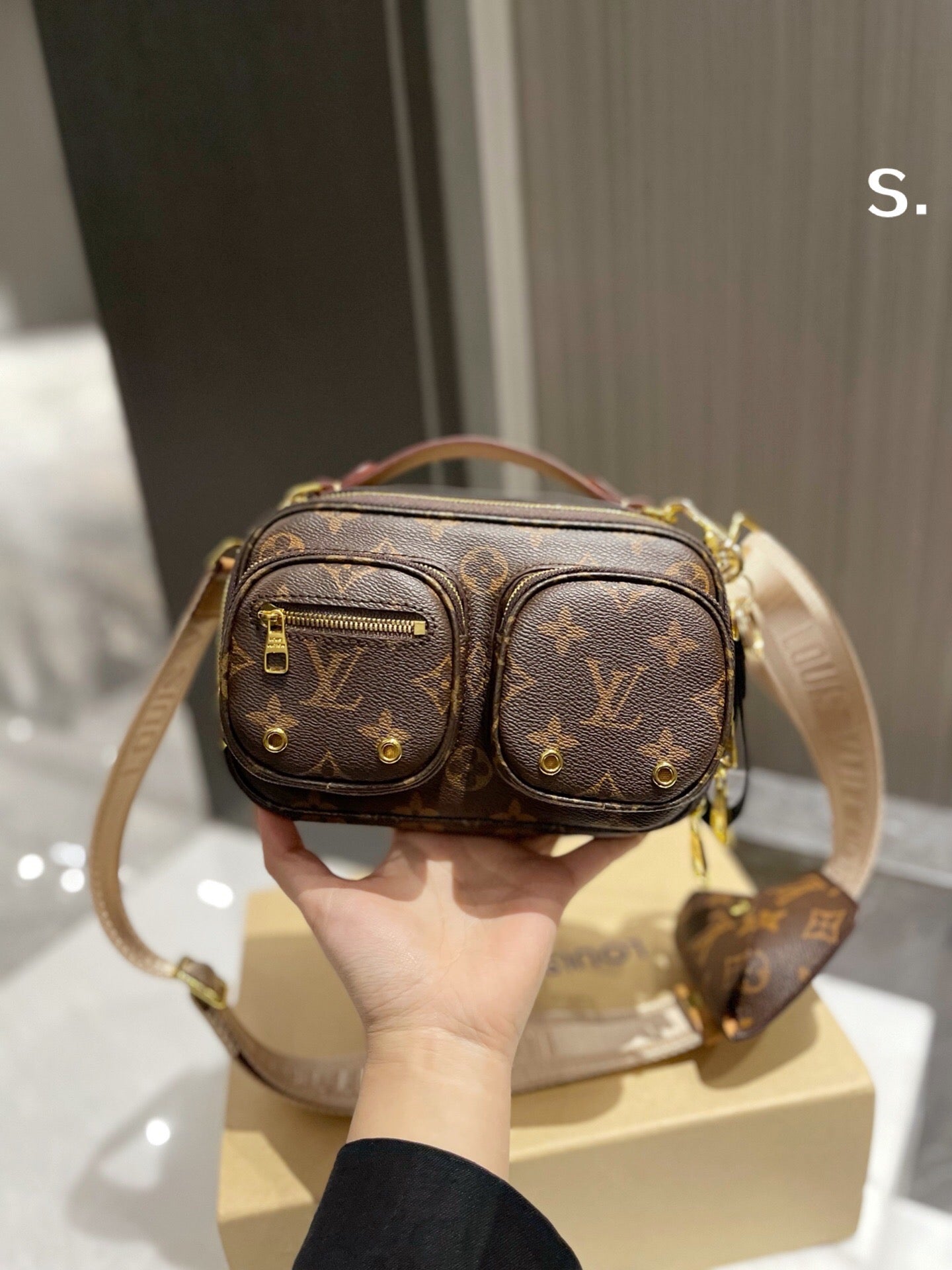 Modern Luxury Daily Bag L3226 FSC