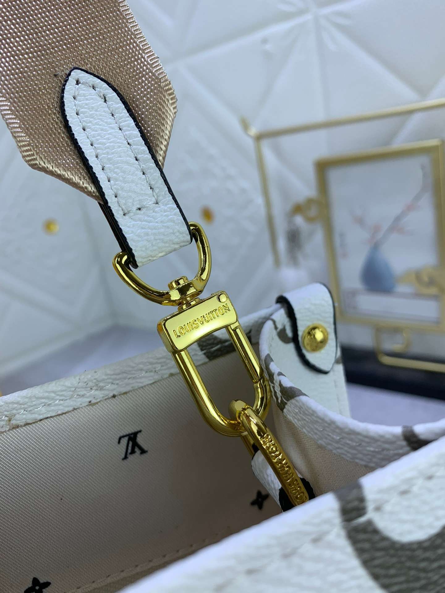New Fashion L*V Handbag 1107 QA