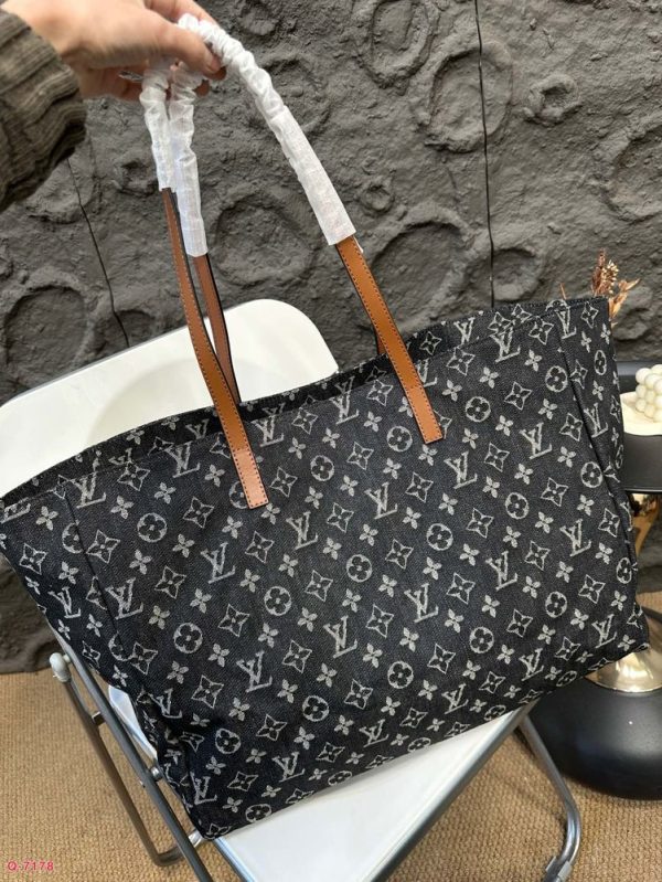 New Fashion LV Handbag L1383 QA