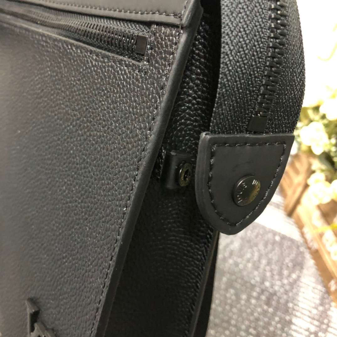New Fashion L*V Handbag 946 QA