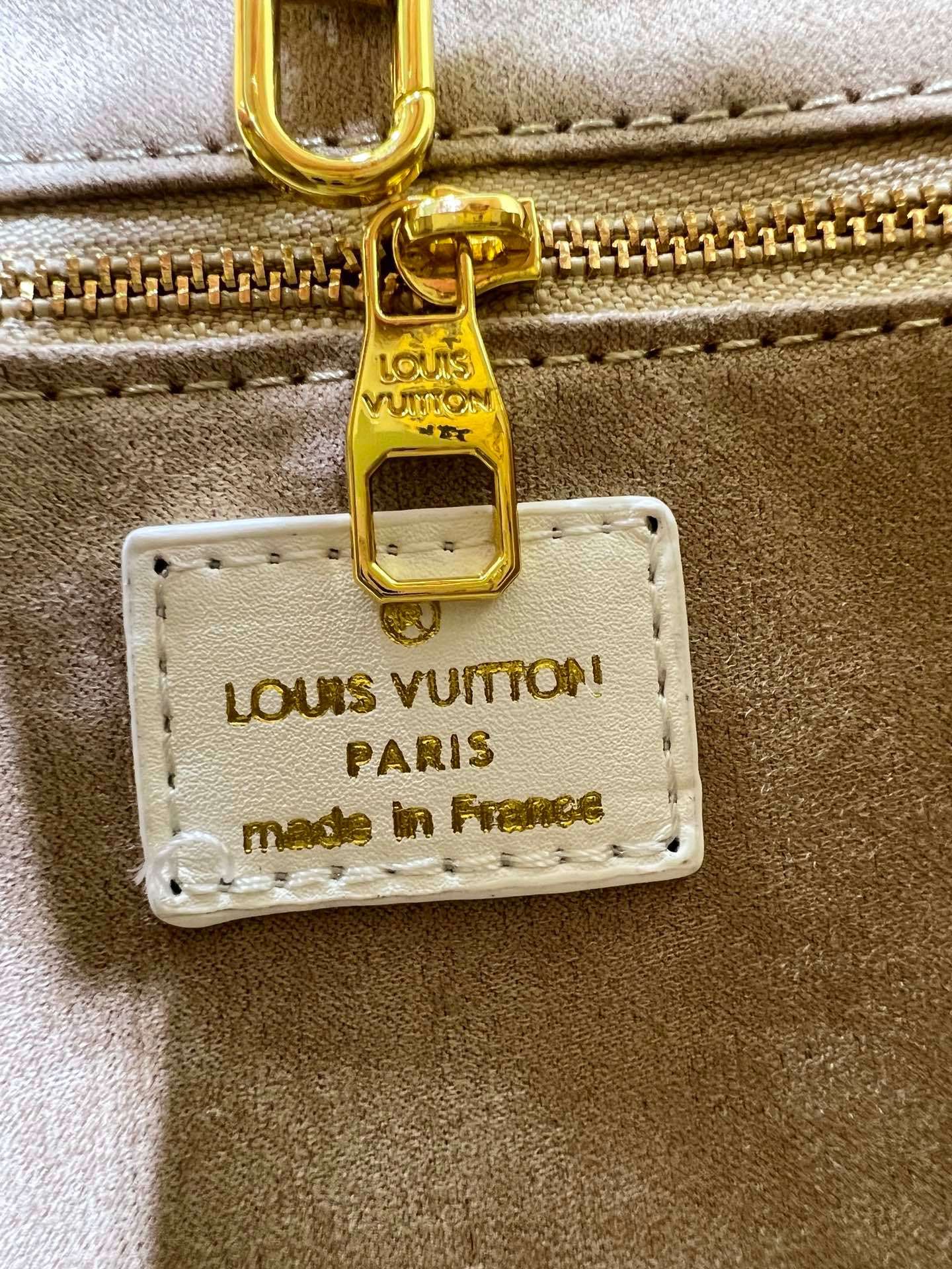 New Fashion L*V Handbag 961 QA