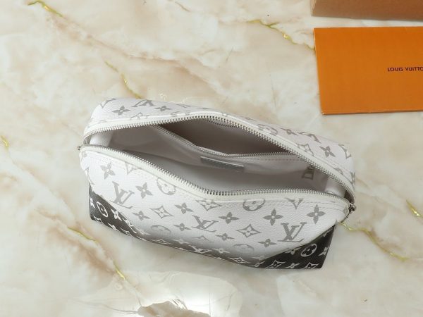 New Fashion L*V Handbag 1556 QA New Fashion L*V Handbag 1556 QA