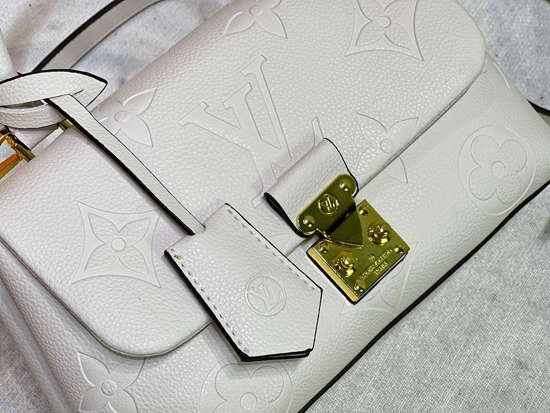 New Fashion L*V Handbag 1130 QA New Fashion L*V Handbag 1130 QA