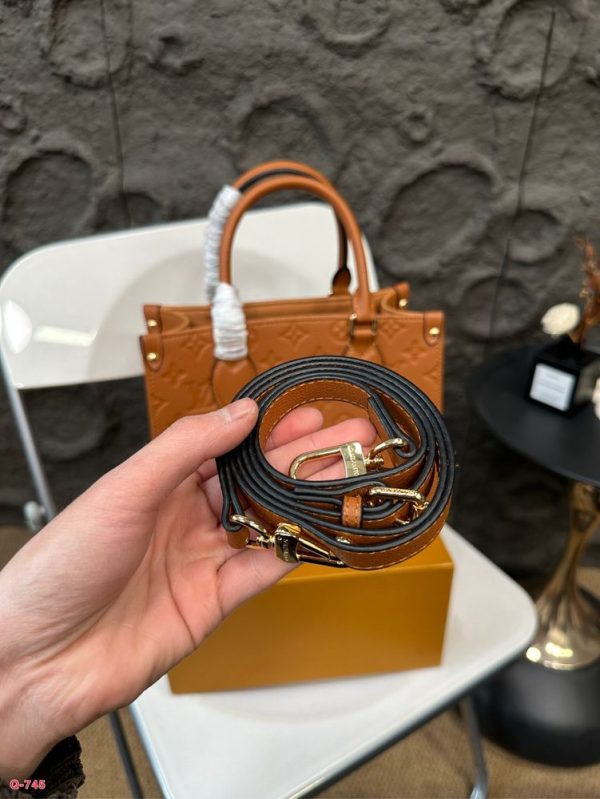 New Fashion LV Handbag L1351 QA