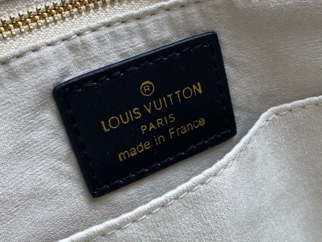 New Fashion L*V Handbag 933 QA