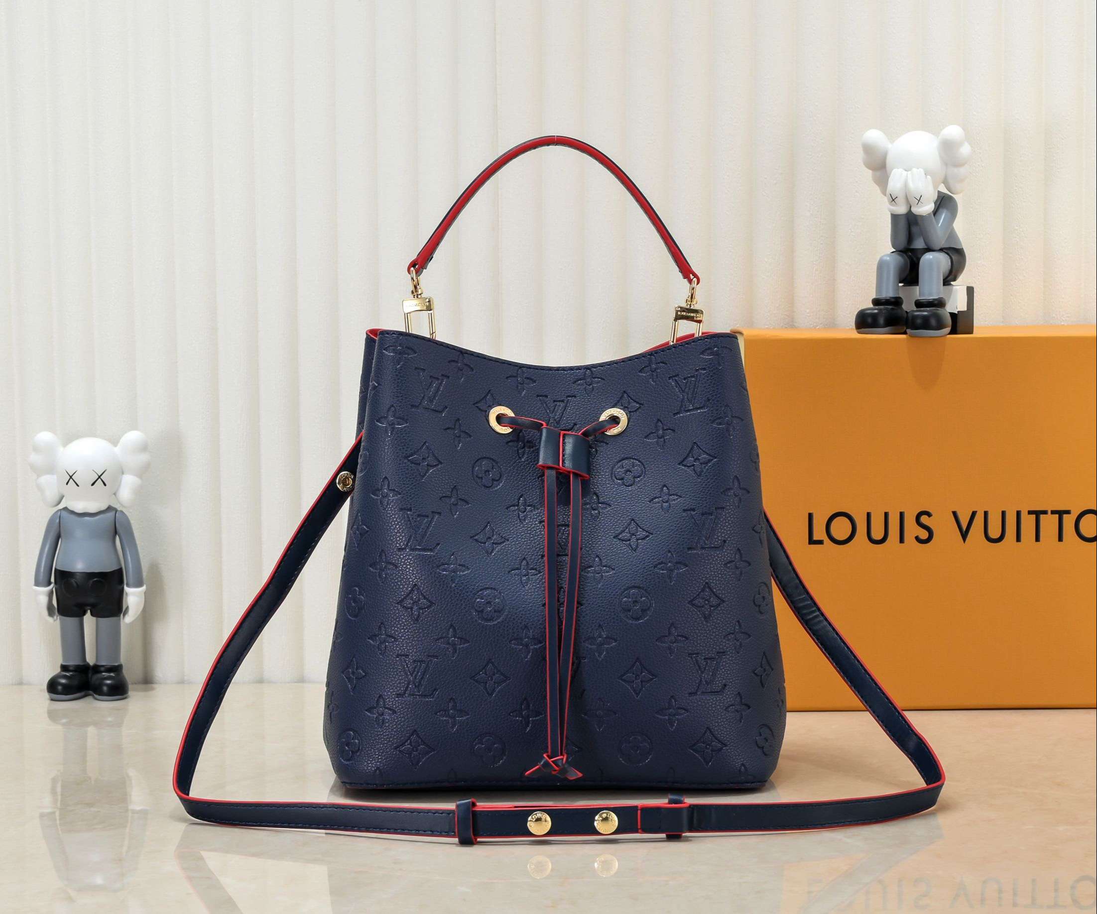 New Fashion L*V Handbag 998 QA