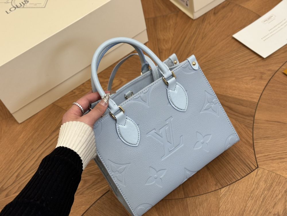 Modern Luxury Daily Bag L4881 FSC Modern Luxury Daily Bag L4881 FSC