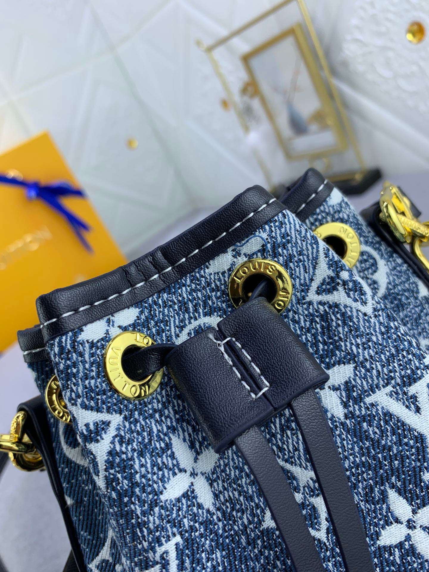 New Fashion L*V Handbag 988 QA New Fashion L*V Handbag 988 QA