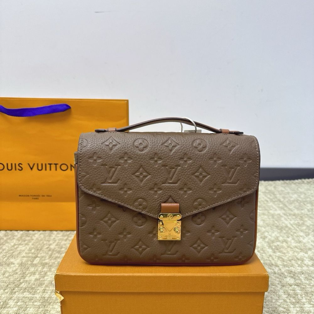 New Fashion LV Handbag L1110 QA