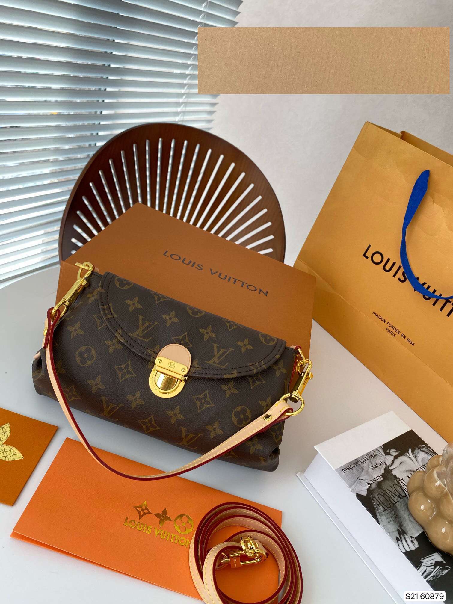 Modern Luxury Daily Bag L4259 FSC Modern Luxury Daily Bag L4259 FSC