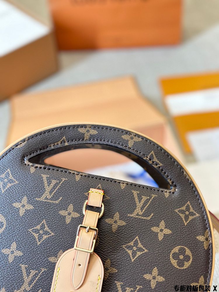 Modern Luxury Daily Bag L4874 FSC Modern Luxury Daily Bag L4874 FSC