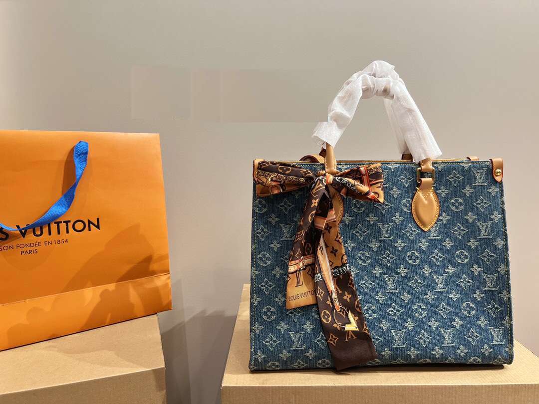 Modern Luxury Daily Bag L4298 FSC
