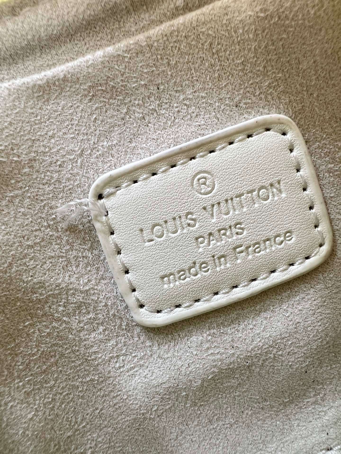 New Fashion L*V Handbag 964 QA