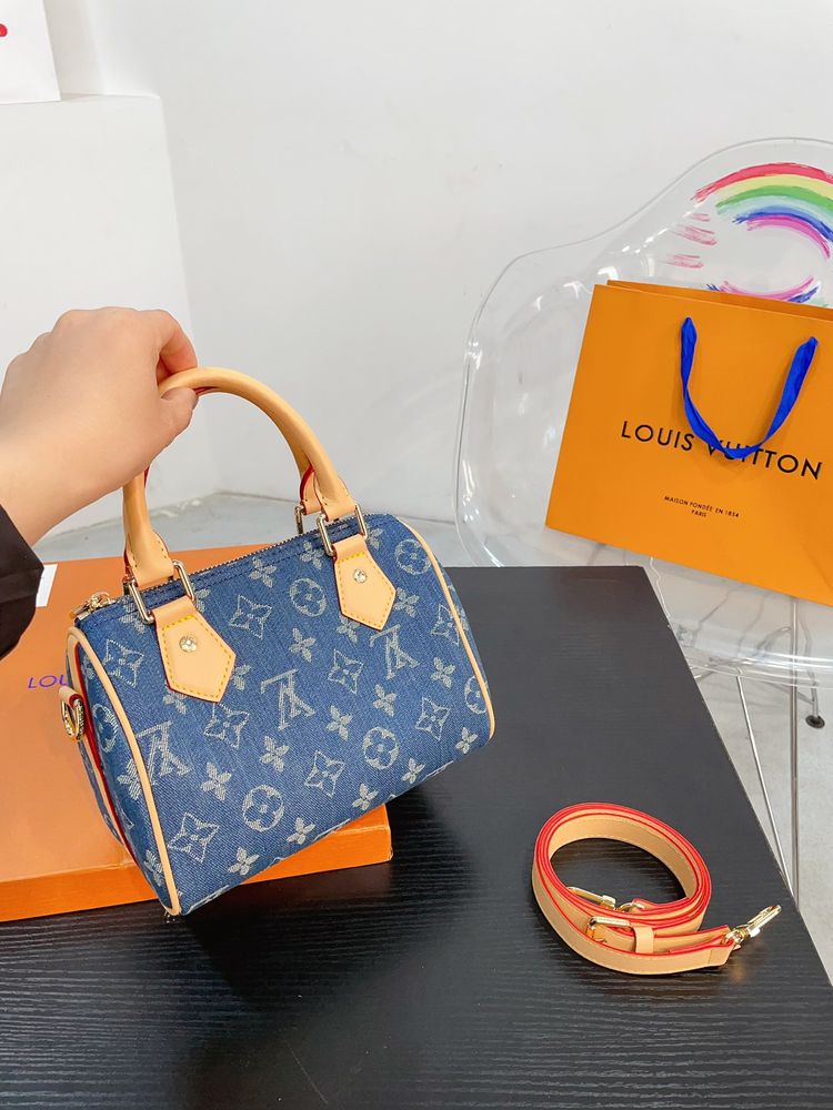 Modern Luxury Daily Bag L4892 FSC Modern Luxury Daily Bag L4892 FSC