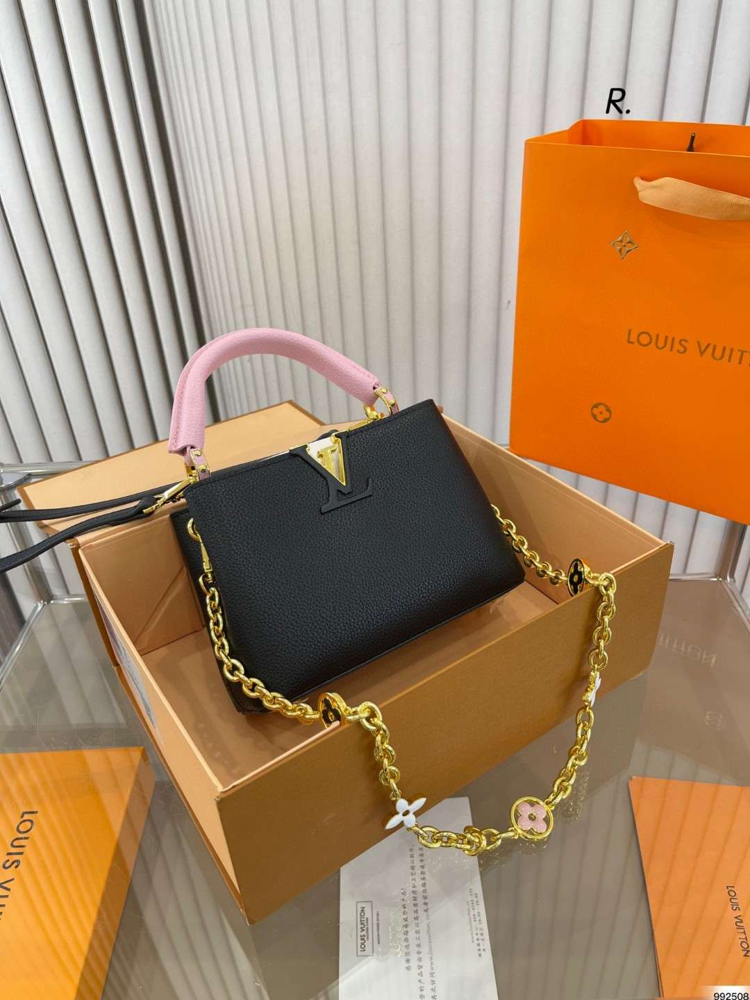Modern Luxury Daily Bag L4499 FSC Modern Luxury Daily Bag L4499 FSC