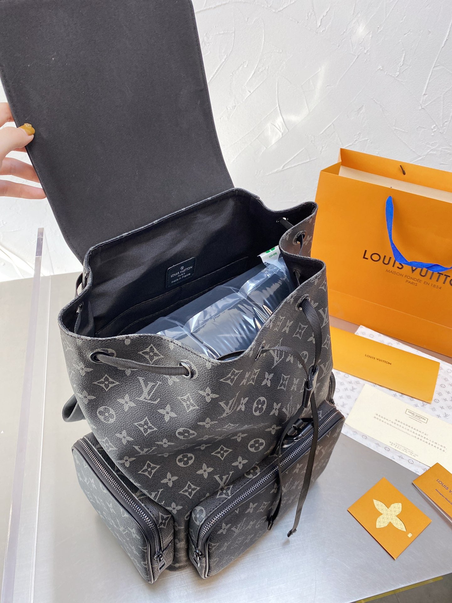 Modern Luxury Daily Bag L3299 FSC Modern Luxury Daily Bag L3299 FSC