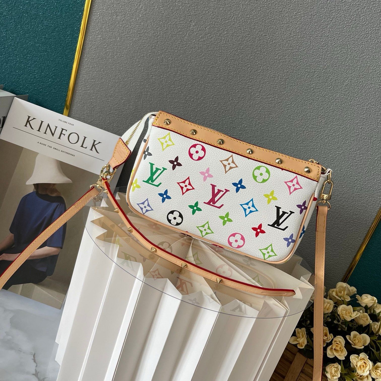 New Fashion L*V Handbag 1368 QA