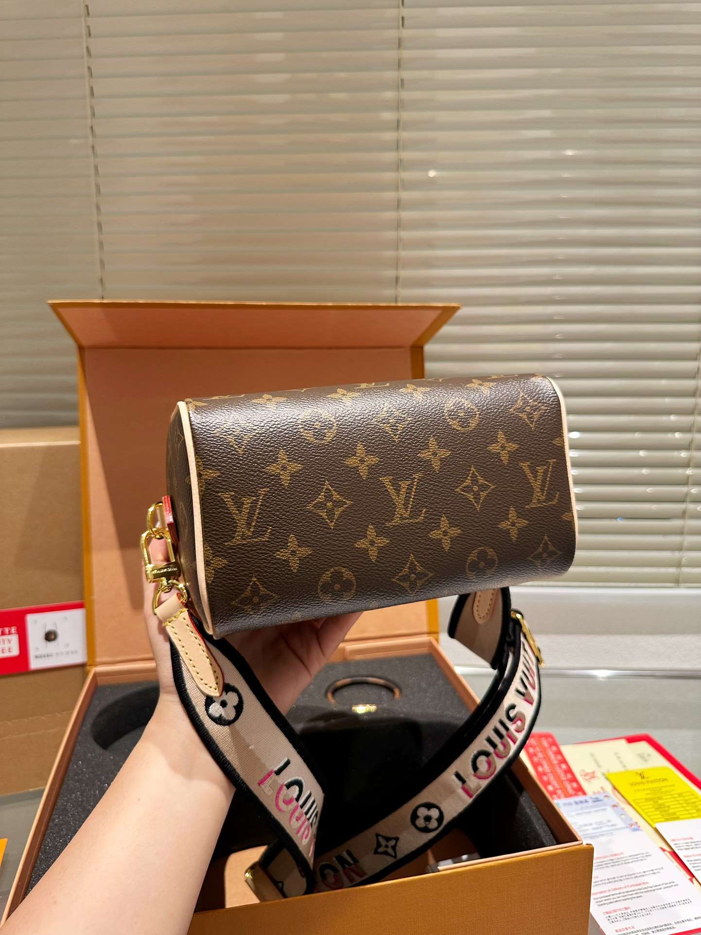 New Fashion Bag L4500 TEN New Fashion Bag L4500 TEN