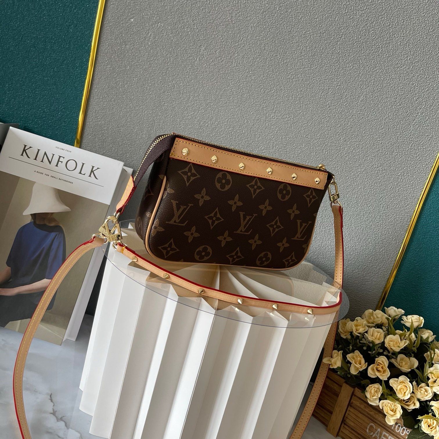 New Fashion L*V Handbag 1368 QA