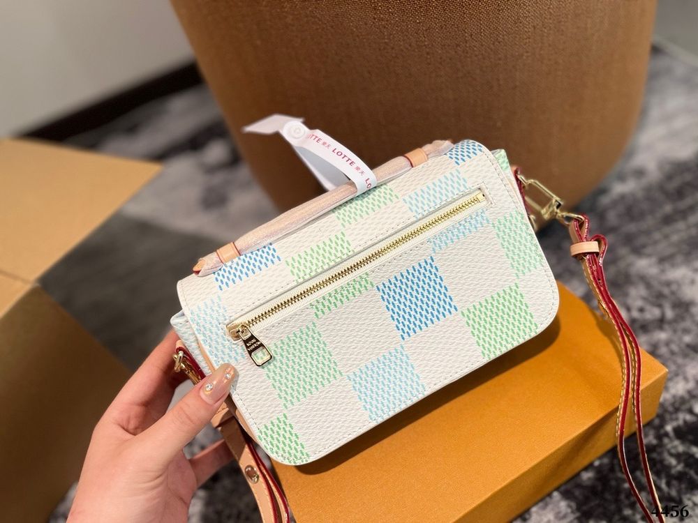 New Fashion LV Handbag L945 QA