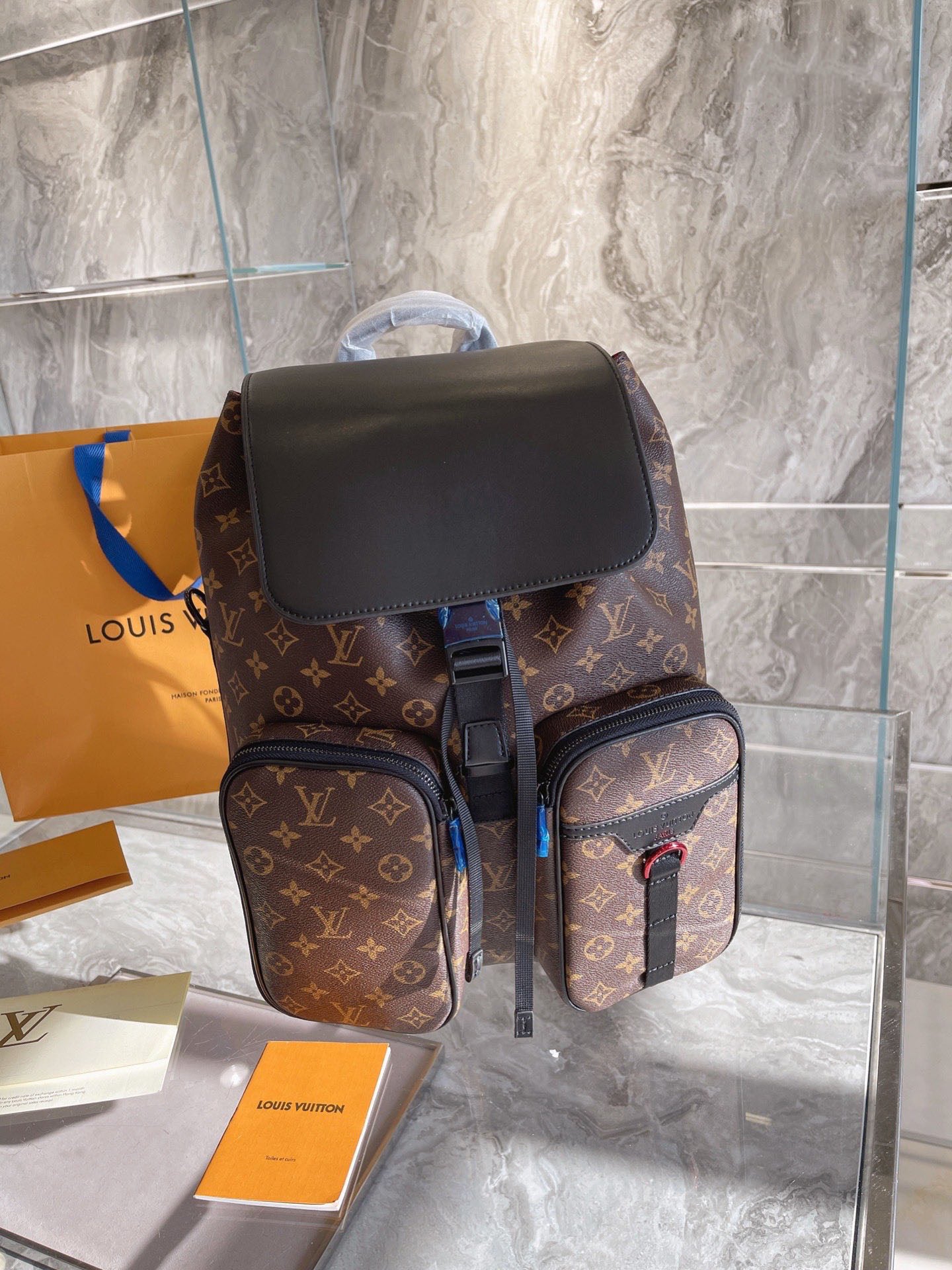 Modern Luxury Daily Bag L3296 FSC Modern Luxury Daily Bag L3296 FSC