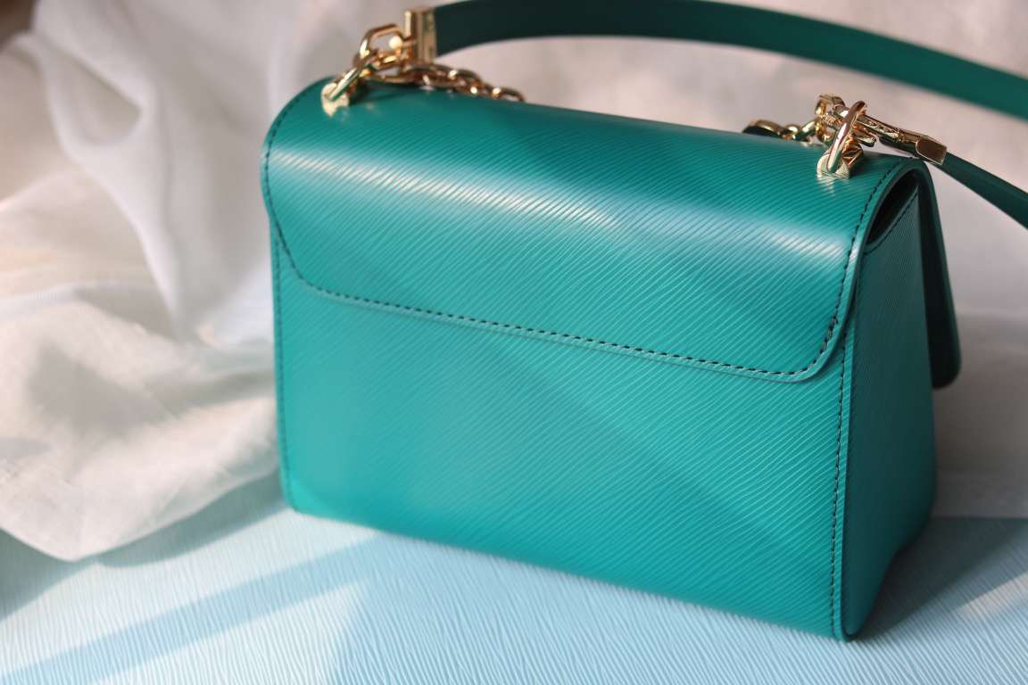 New Fashion L*V Handbag 1102 QA New Fashion L*V Handbag 1102 QA