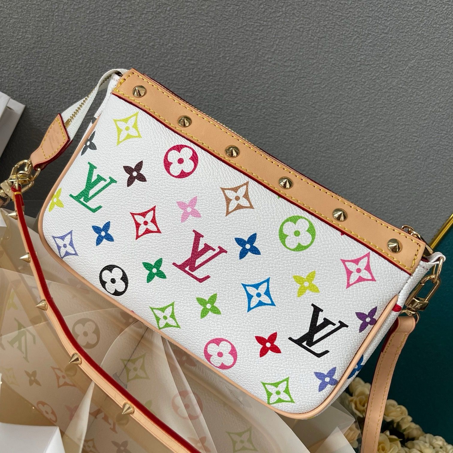 New Fashion L*V Handbag 1368 QA