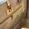 Modern Luxury Daily Bag L4876 FSC Modern Luxury Daily Bag L4876 FSC