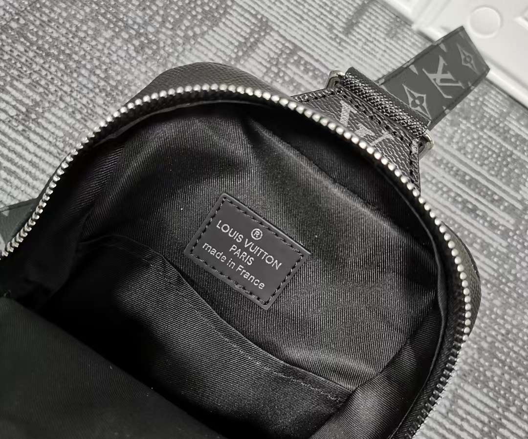 New Fashion L*V Handbag 1018 QA