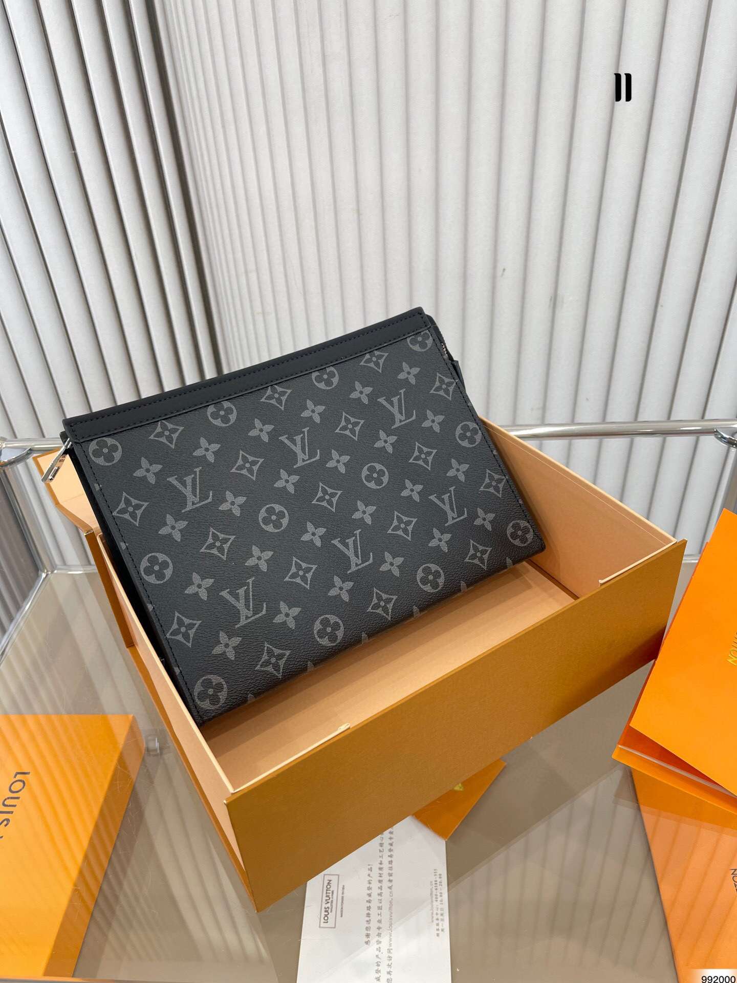 Modern Luxury Daily Bag L4253 FSC Modern Luxury Daily Bag L4253 FSC