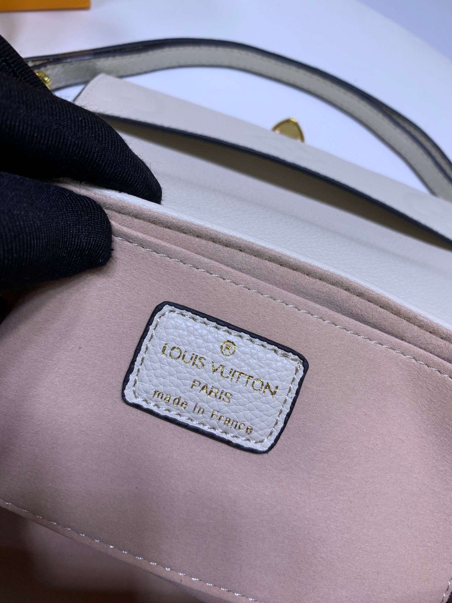 New Fashion L*V Handbag 1047 QA New Fashion L*V Handbag 1047 QA